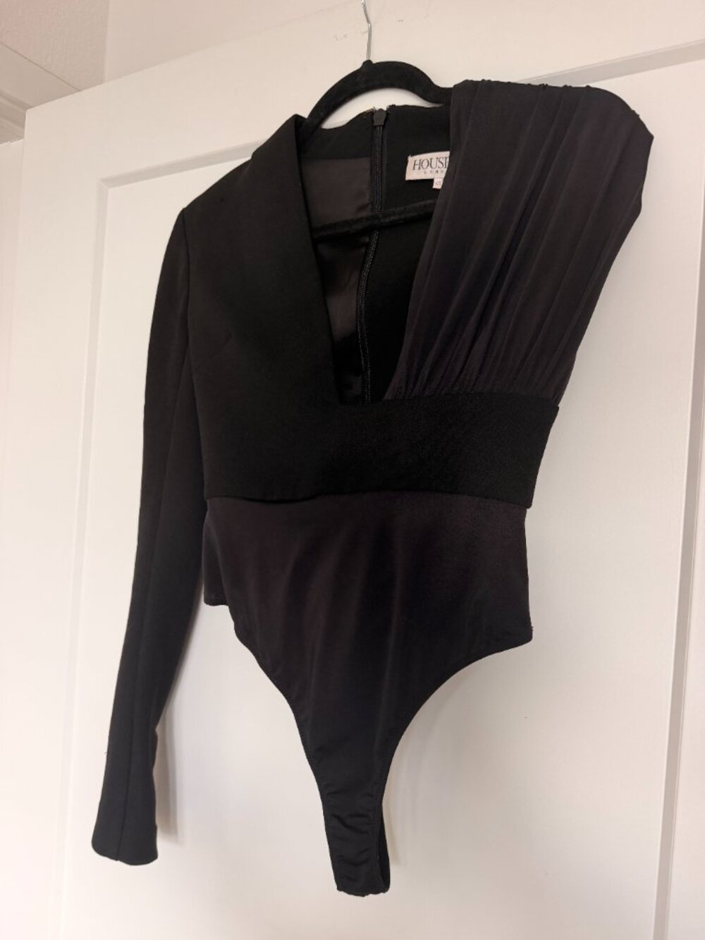 House of CB Skye Black Asymmetric One Sleeve Bodysuit XS - Picture 4 of 5